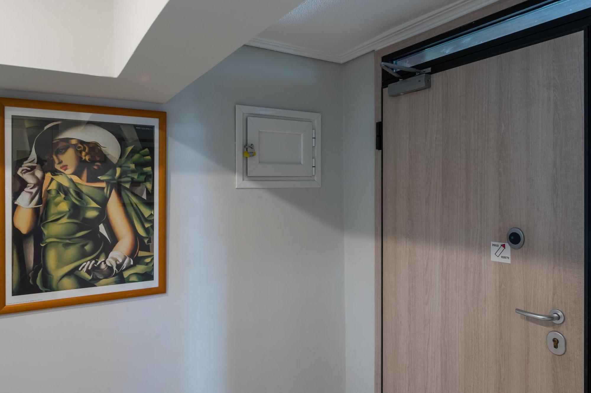 Glyfada'S Cosy Apartments Athén Kültér fotó